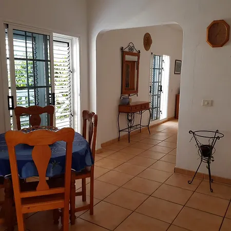 Araceli Apartment